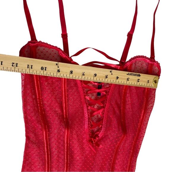 Seven Til Midnight Red Lace Up Front Corset with‎ Garter Straps Women's One Size - Picture 5 of 9